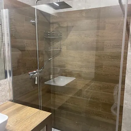 Airport Chopina Apartment *